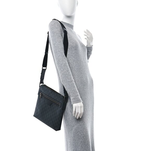 Authentic Gucci GG Plus Large Crossbody Bag Messenger Web Canvas Black Mens - Picture 2 of 11